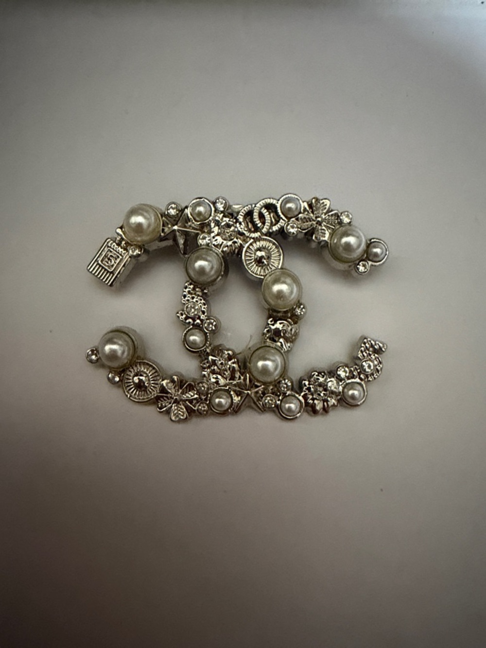 Stamped Silver-Tone Faux Pearl & Crystal Brooch